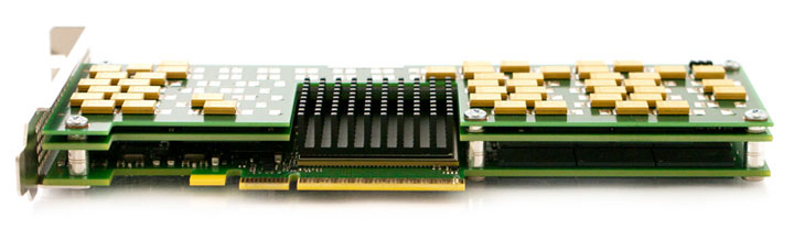 그림 3: Micron P420m Enterprise PCIe (1.4 TB)